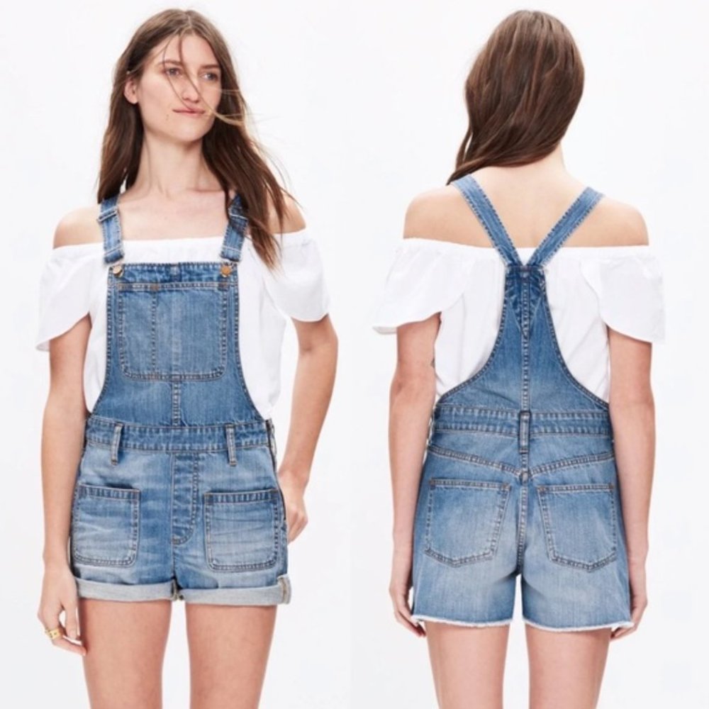 Madewell Short Overalls With Patch Pocket Shorts - Size S